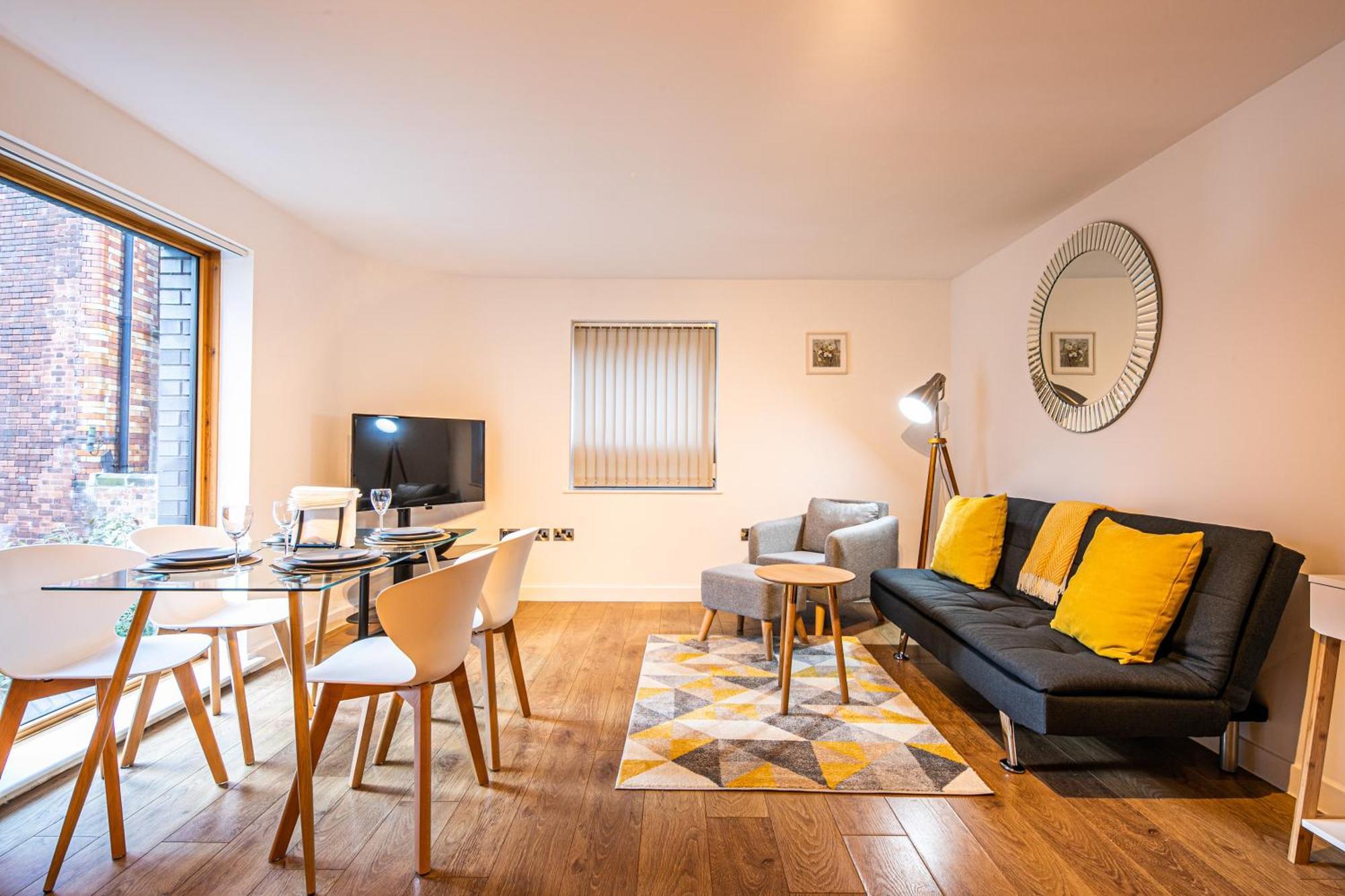 Stylish 2 Bed Apt 18 - City Centre, Free Parking, Espresso Machine & Netflix - Hosted By Stay Host Save Sheffield Eksteriør billede